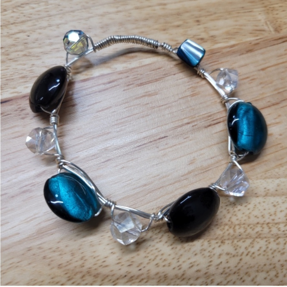 Elegant Silver and Blue Women's Bracelet